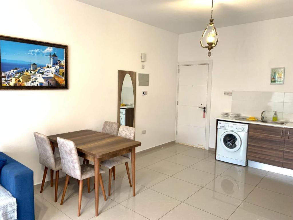 Beautiful & Quiet Two-Bedroom Apartment With Private Garden Lukomorye C1 Kyrenia  Extérieur photo